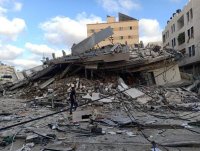16 شهيدًا فلسطينيًا بقصف الاحتلال في دير البلح