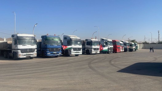 وزير الصناعة: بدء إرسال 45 ألف طن من القمح والحبوب للأشقاء في فلسطين