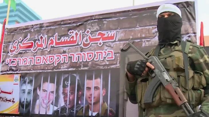 تعرفوا على أبرز صفقات تبادل الأسرى مع الاحتلال