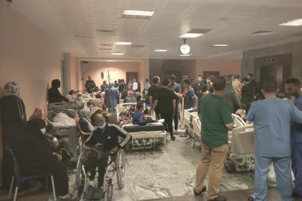 البكاء والقرآن والدعاء بدائل التخدير في العمليات الجراحية بغزة