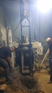 ضبط اعتداءات على ينابيع في وادي السير وحفارة بالمفرق