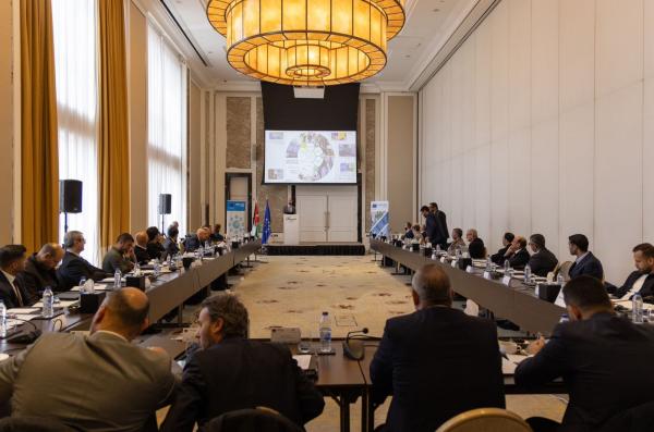 الطاقة: الأردن يمتلك فرصا كبيرة لإنتاج الهيدروجين الاخضر