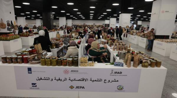 إحباط محاولة إدخال زيت مغشوش إلى مهرجان الزيتون