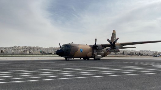 الأردن يعمل على إجلاء أردنية وفلسطينيين اثنين من غزة للعلاج بالخدمات الطبية