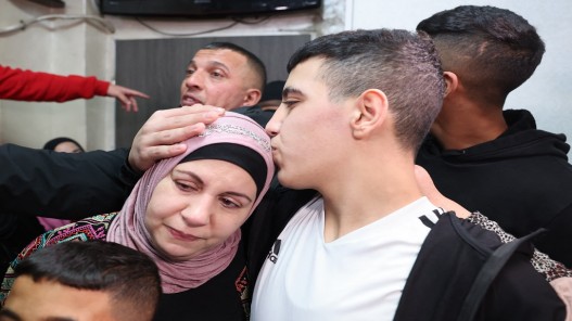 أسير فلسطيني محرر: علمت بقرار الإفراج عني قبل ساعتين من التنفيذ