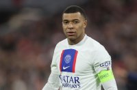 ريال مدريد يظهر العين الحمراء لمبابي ويعطيه مهلة أخيرة