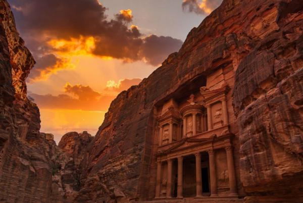 الحجاوي: الحرب على غزة ألغت 90% من الحجوزات السياحية