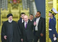 روسيا وإيران تتسارعان لاتفاق تجاري كبير