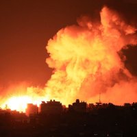 27 شهيدا في قصف لمنزلين وسط رفح