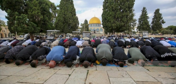 7 آلاف مصل أدوا صلاة الجمعة في المسجد الأقصى المبارك