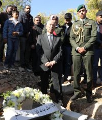 رئيس الديوان الملكي يقدم واجب العزاء لعشائر البلوي