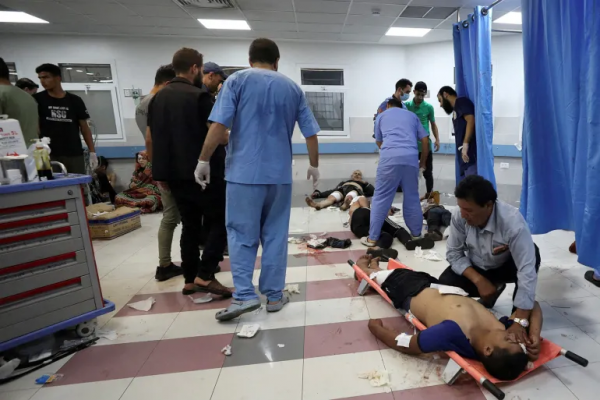 إصابة مدير عام الصحة بغزة واستشهاد ابنته في قصف "إسرائيلي"