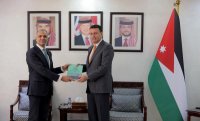 الصفدي يتسلم تقرير ديوان المحاسبة 2022