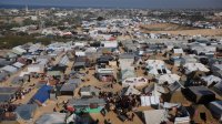 الرئاسة الفلسطينية: نرفض محاولة تكليف توني بلير أو غيره بالعمل من أجل تهجير الفلسطينيين