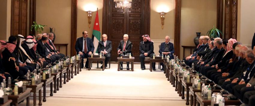 العيسوي يلتقي فعاليات سياسية وقوى وطنية
