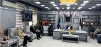 بحث مشاريع النقل في الزرقاء وإنشاء مركز انطلاق موحد