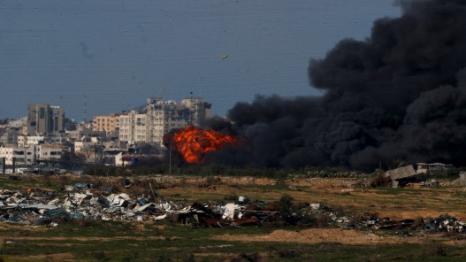 فصائل فلسطينية تؤكد ضرورة أن تفضي أي مفاوضات وهدنة إلى إنهاء العدوان الإسرائيلي كليا