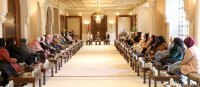 العيسوي يلتقي فعاليات اقتصادية ونسائية