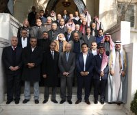 العيسوي يلتقي فعاليات شعبية وشبابية