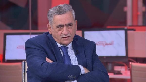 عبيدات يؤجل دفع الرسوم الجامعية لطلبة "الأردنية" المتقدمين للمنح والقروض