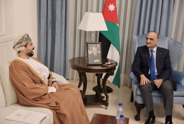 الخصاونة: الأردن يرحب بالاستثمارات العُمانيَّة