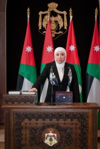 وزيرة النقل تبحث التعاون مع "رايان إير"