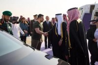 زيلينسكي بالرياض لبحث الأزمة مع روسيا مع محمد بن سلمان