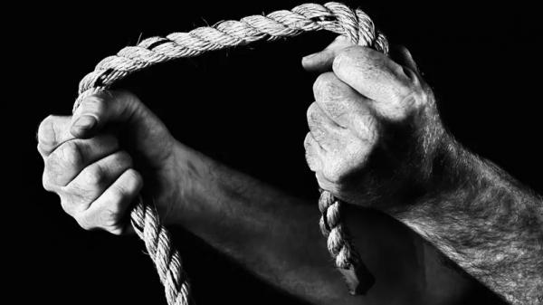 ذوو طفل قضى خنقا في ناعور: بدون تفاصيل .. يد غدر وخيانة