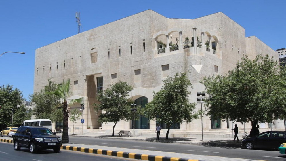 أمانة عمّان تمدد فترة تجديد رخص المهن والإعلانات حتى نهاية آذار
