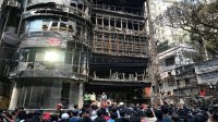 وزارة الخارجية: لا أردنيين بين ضحايا حريق اندلع في مجمع تجاري في بنغلاديش