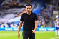 تشافي: لم نخرج من سباق الدوري بعد
