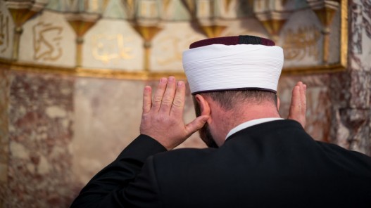 مديرية أوقاف جرش تعيّن 135 شخصا على نظام "الإكراميات" في رمضان