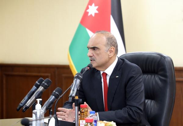 الخصاونة: فئة تستغل الأزمات للتكسُّب على حساب المواطن