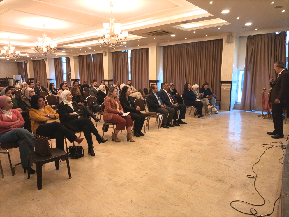 المحامين تعقد ندوة بعنوان "تمكين المرأة في قانوني الانتخاب والأحزاب" 