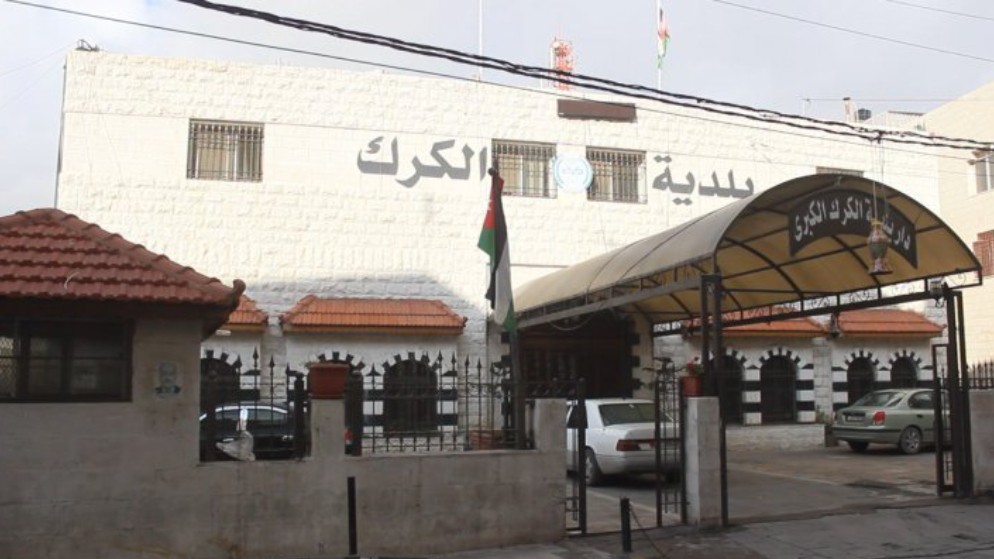 بلدية الكرك تضبط كمية من الدجاج غير الصالح للاستهلاك البشري