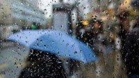 منخفض ماطر يستدعي ارتداء ملابس شتوية في عيد الفطر
