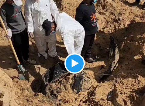 بالفيديو .. الدفاع المدني في غزة: انتشال جثامين 50 فلسطينيا من مقبرة جماعية بمجمع ناصر الطبي في مدينة خان يونس