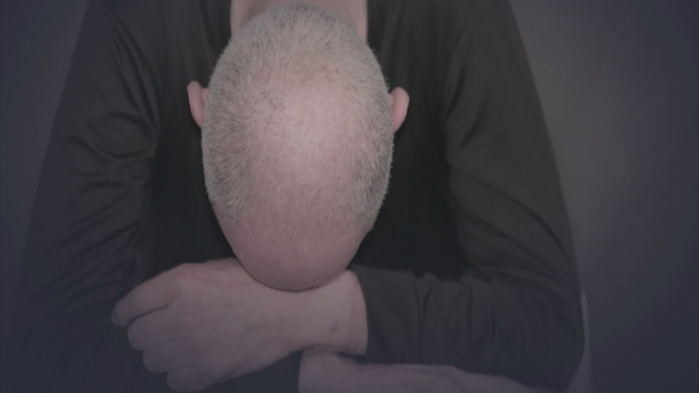 حركة حماس تنشر مقطعا مصورا لاثنين من المحتجزين الإسرائيليين