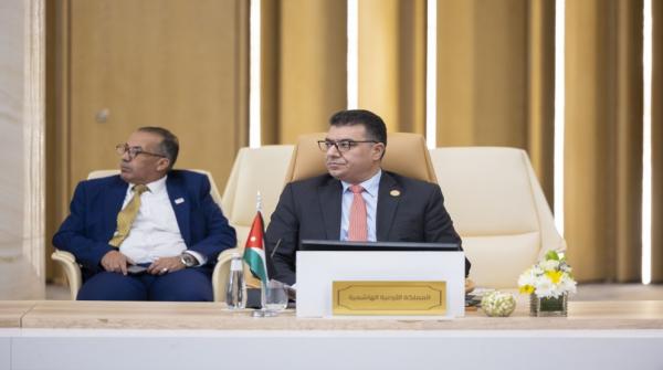 الحنيفات يدعو إلى توافق عربي لحل مشاكل سلاسل التوريد والأمن الغذائي