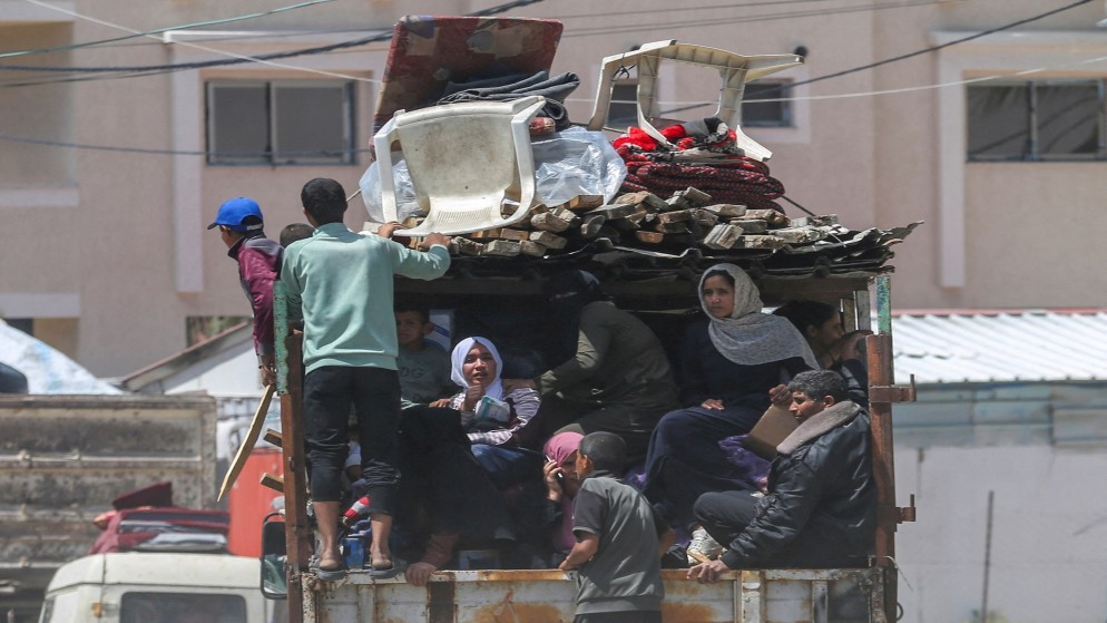 الهلال الأحمر في غزة: حركة نزوح كبيرة من شرق مدينة رفح نحو غربها