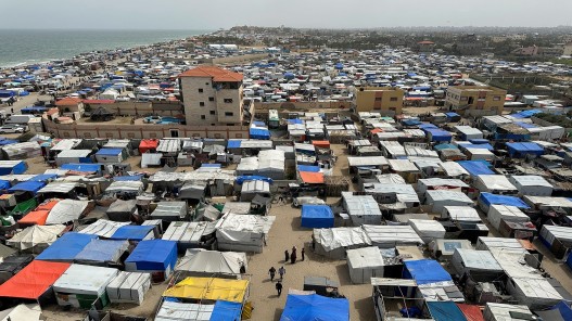 150 ألف فلسطيني أجبروا على النزوح من رفح بحثا عن مكان آمن