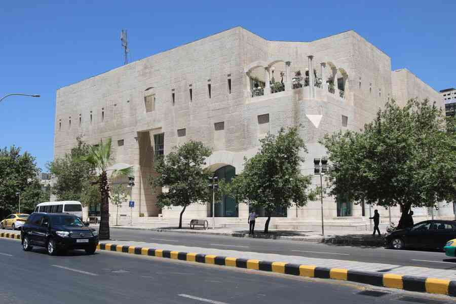 الأمانة تعلن وضع اليد على قطع أراضٍ لهؤلاء الأشخاص (أسماء)