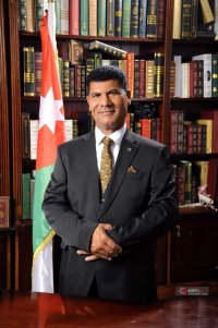 بدء حراك انتخابي نشط للدكتور حسين العشيبات
