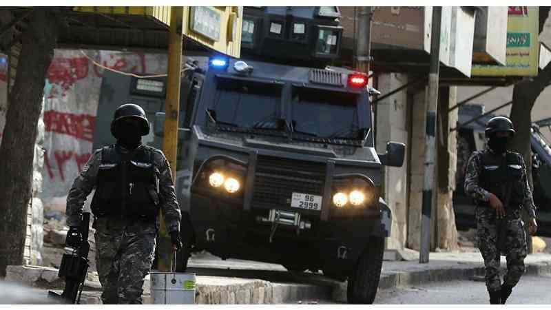الرصيفة: مشاجرة كبيرة بين عائلتين في المشيرفة