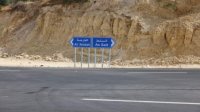 رئيس الوزراء يفتتح مشروع تحسين وإعادة تأهيل طريق السلط - العارضة