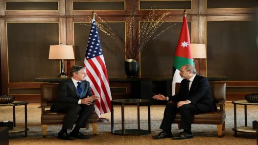 وزير الخارجية لنظيره الأميركي: الأردن يدعم جهود التوصل لصفقة تبادل بأسرع وقت ممكن