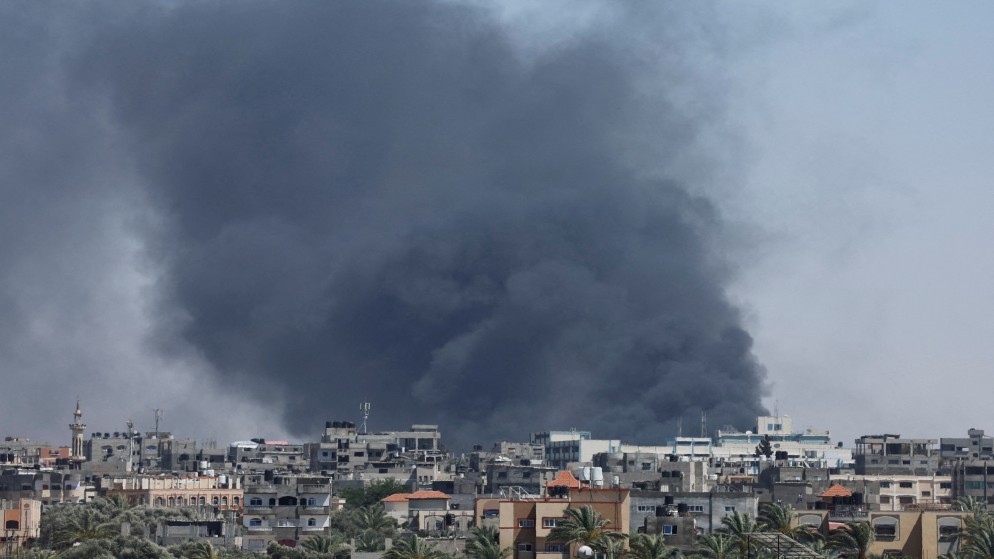 انتشال جثامين 3 شهداء قضوا في استهداف منزل بحي الدرج شرق مدينة غزة