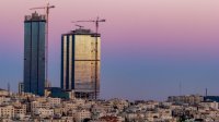أبراج السادس تتزين بألوان العلم الأردني وشعار اليوبيل الفضي