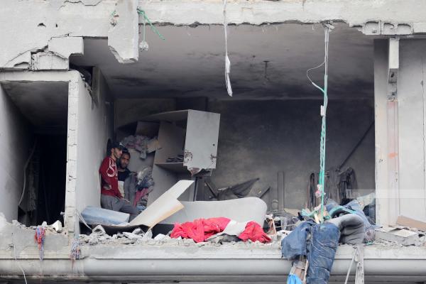 249 يوما للحرب .. الاحتلال يواصل قصفه ويوقع شهداء معظمهم أطفال غرب النصيرات