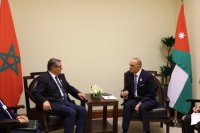 الخصاونة يلتقي نظيريه المغربي واللُّبناني